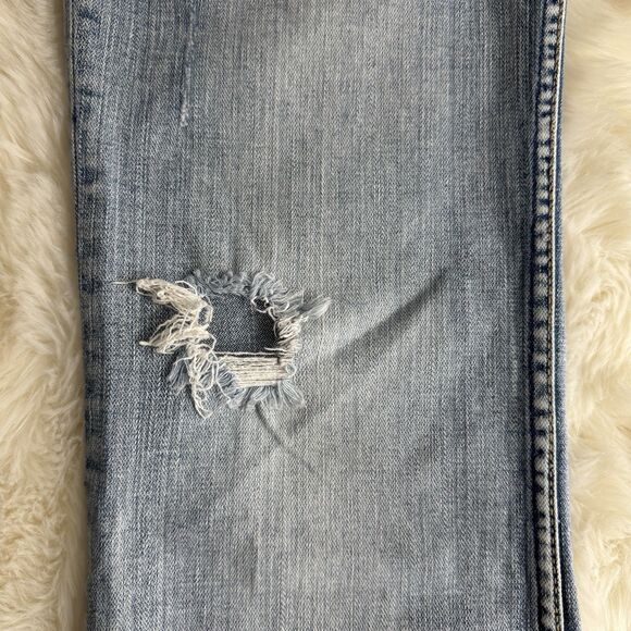 Silver Aiko Jeans Womens 30 Blue Flare Low Rise Distress Holes Measure 31 x 31.5 - Picture 7 of 12